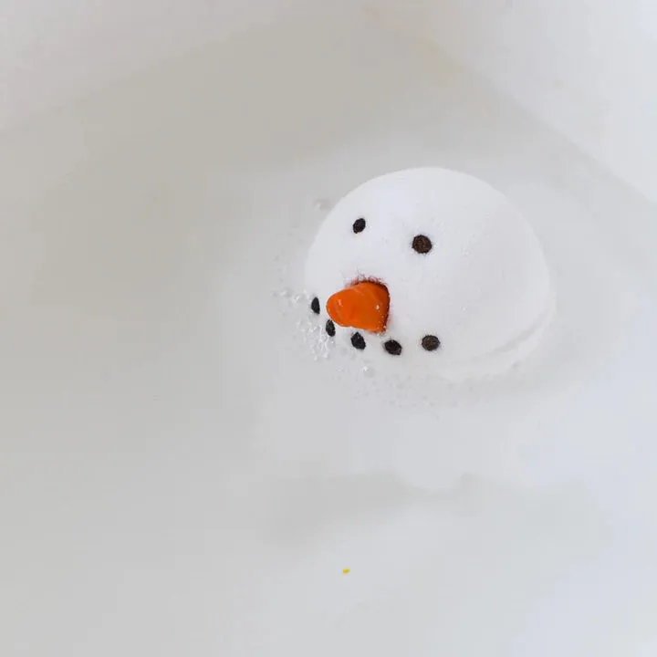 Bomb Cosmetics Chilly Willy Bath Blaster