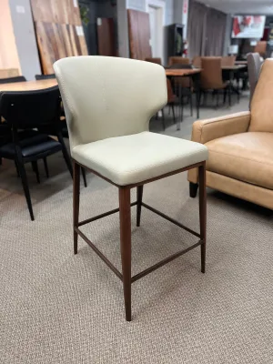 Cabo Counter Stool (Taupe/Walnut)